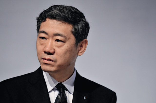 图为清华大学中国与世界经济研究中心（CCWE）主任李稻葵