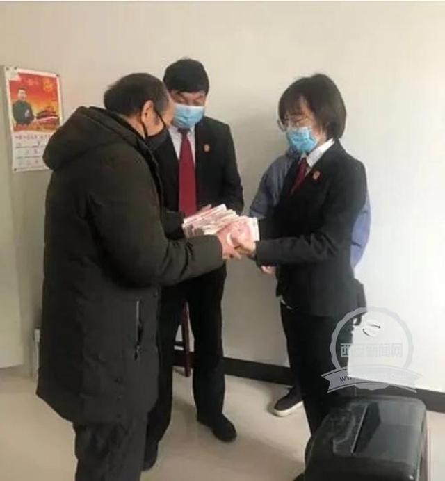 汉中一男子猝死 23万赔偿款酒店老板迟迟不给
