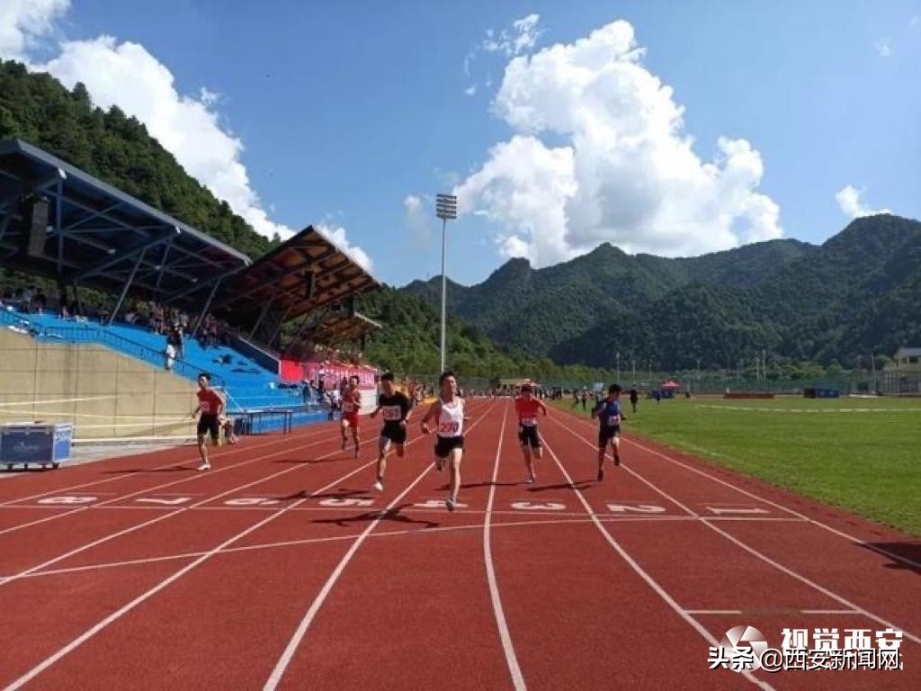 2022年汉中市青少年田径锦标赛在留坝营盘开赛